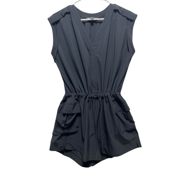 Athleta Black Utility Romper Size 2 Women’s Sleeveless V-Neck Pockets - Picture 16 of 16